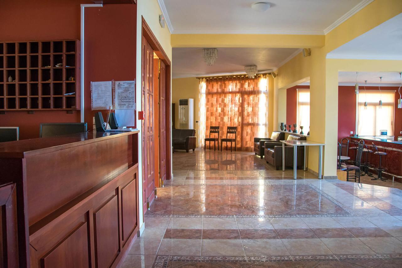 Saint Catherine Hotel ピタゴリオ エクステリア 写真